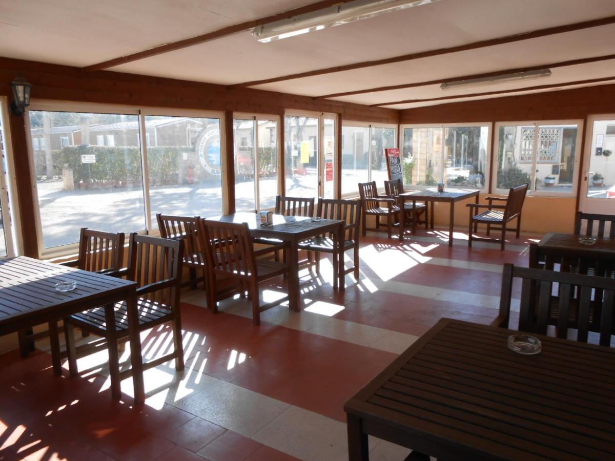 Oasis Country Park Hotel Rugat Ngoại thất bức ảnh