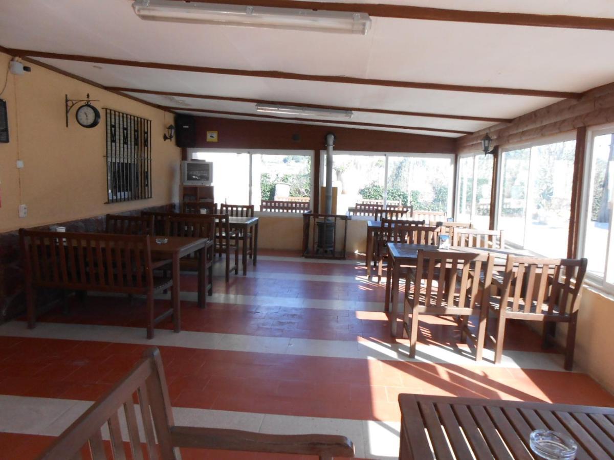 Oasis Country Park Hotel Rugat Ngoại thất bức ảnh